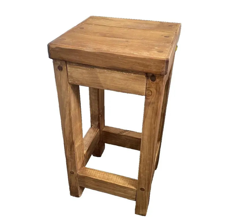 Rustic Solid Wood Side Table, Chunky Coffee Table, Handmade Oak End Table, Farmhouse Lamp Stand – Skywidz